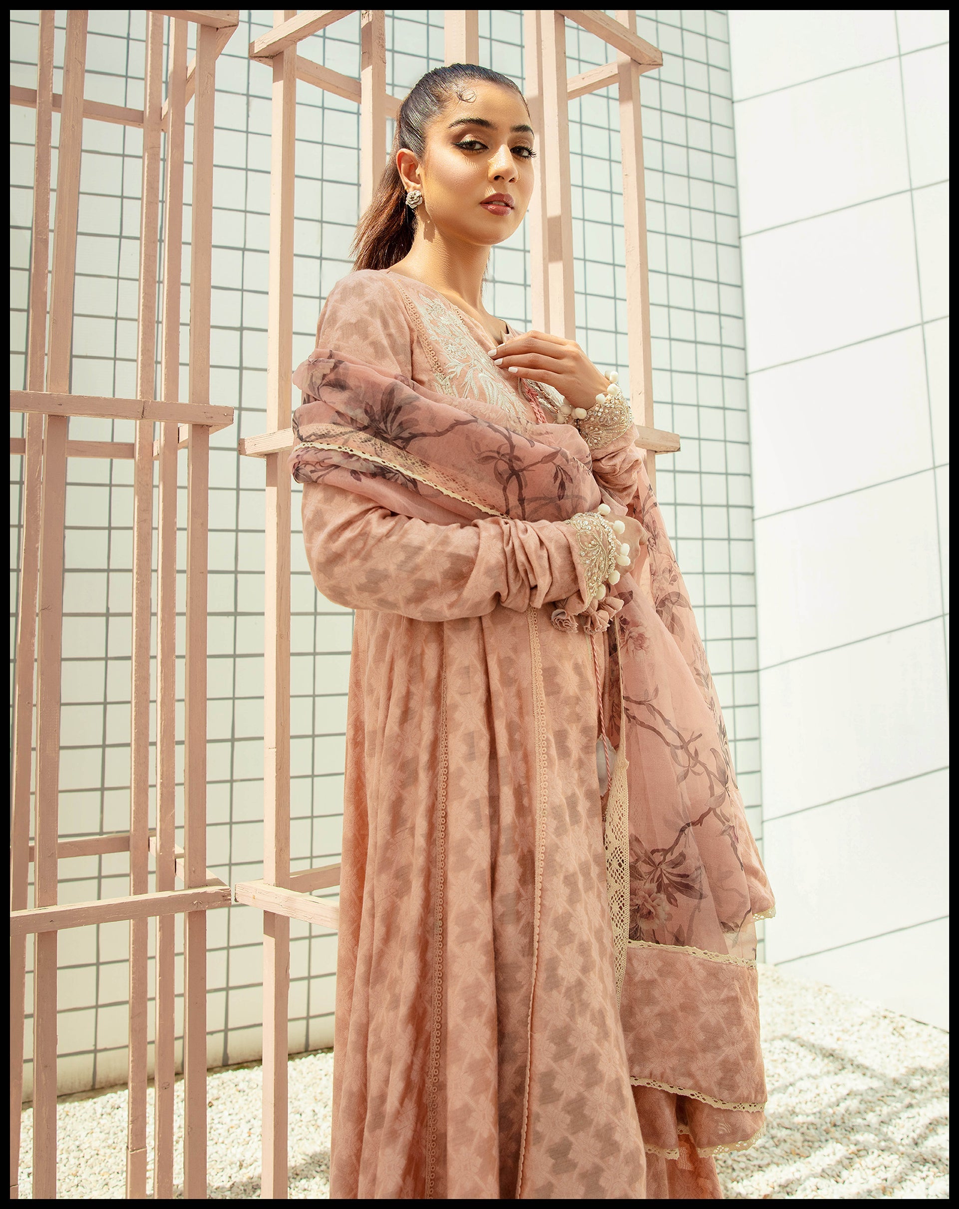 Novaduct_name# - SILA